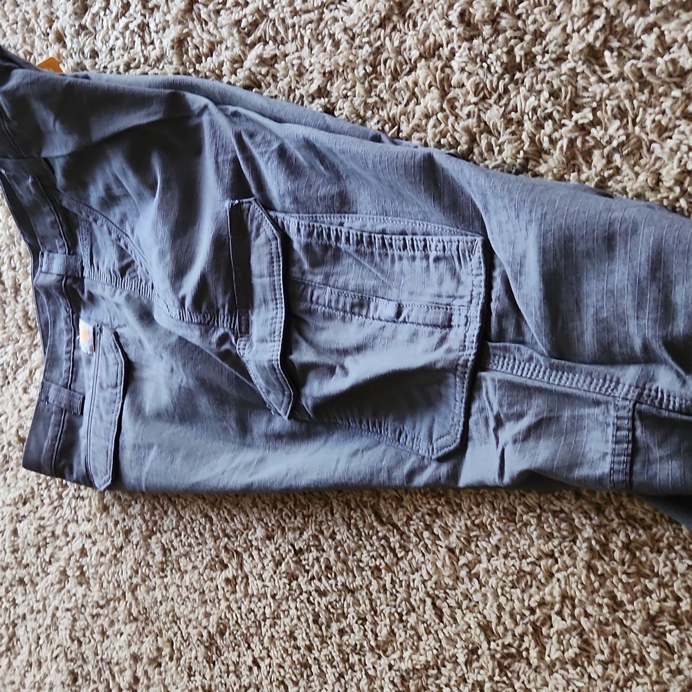 Carhartt NWT  Men's Relaxed Fit Gray Cargo Pant Size 36x32 - Picture 7 of 10